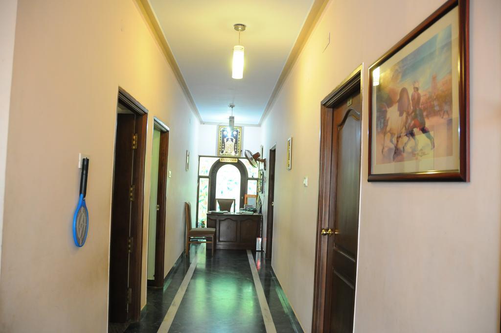 Lloyds Serviced Apartments,Krishna Street,T Nagar Chennai Cameră foto